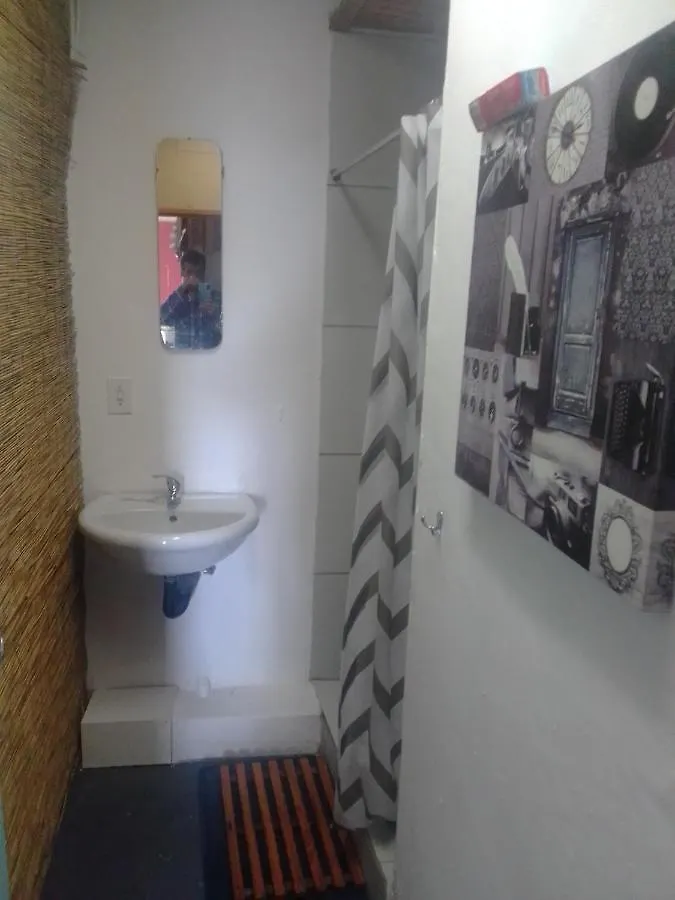 Hostel Sunset beach backpackers Bloubergstrand