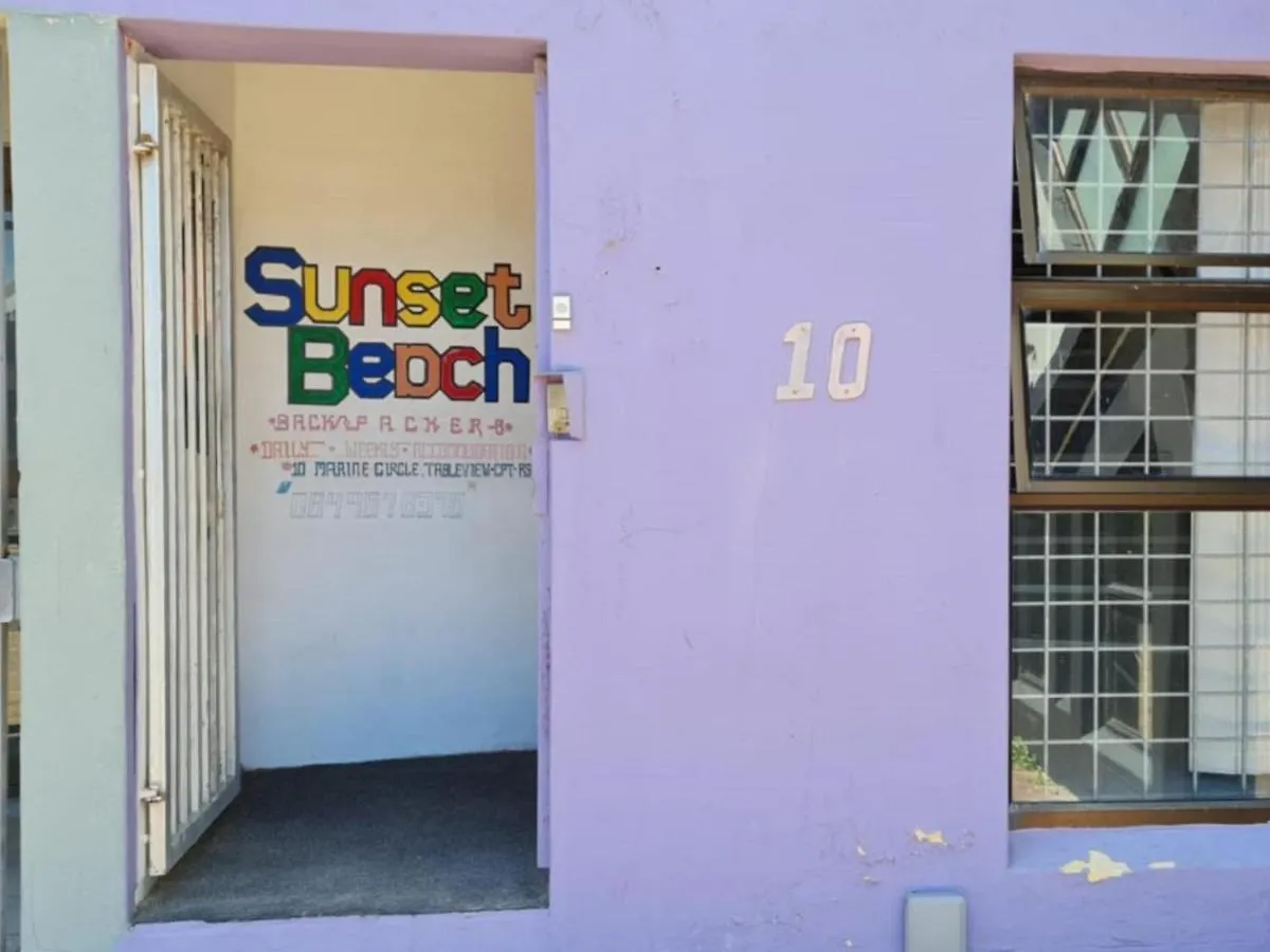 Sunset Beach Backpackers Bloubergstrand