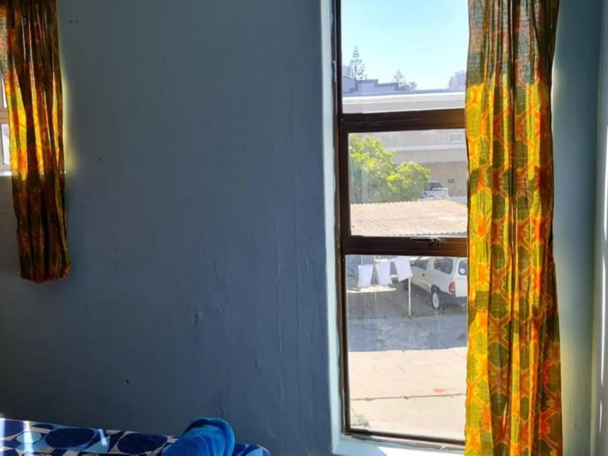 Hostel Sunset Beach Backpackers Bloubergstrand South Africa