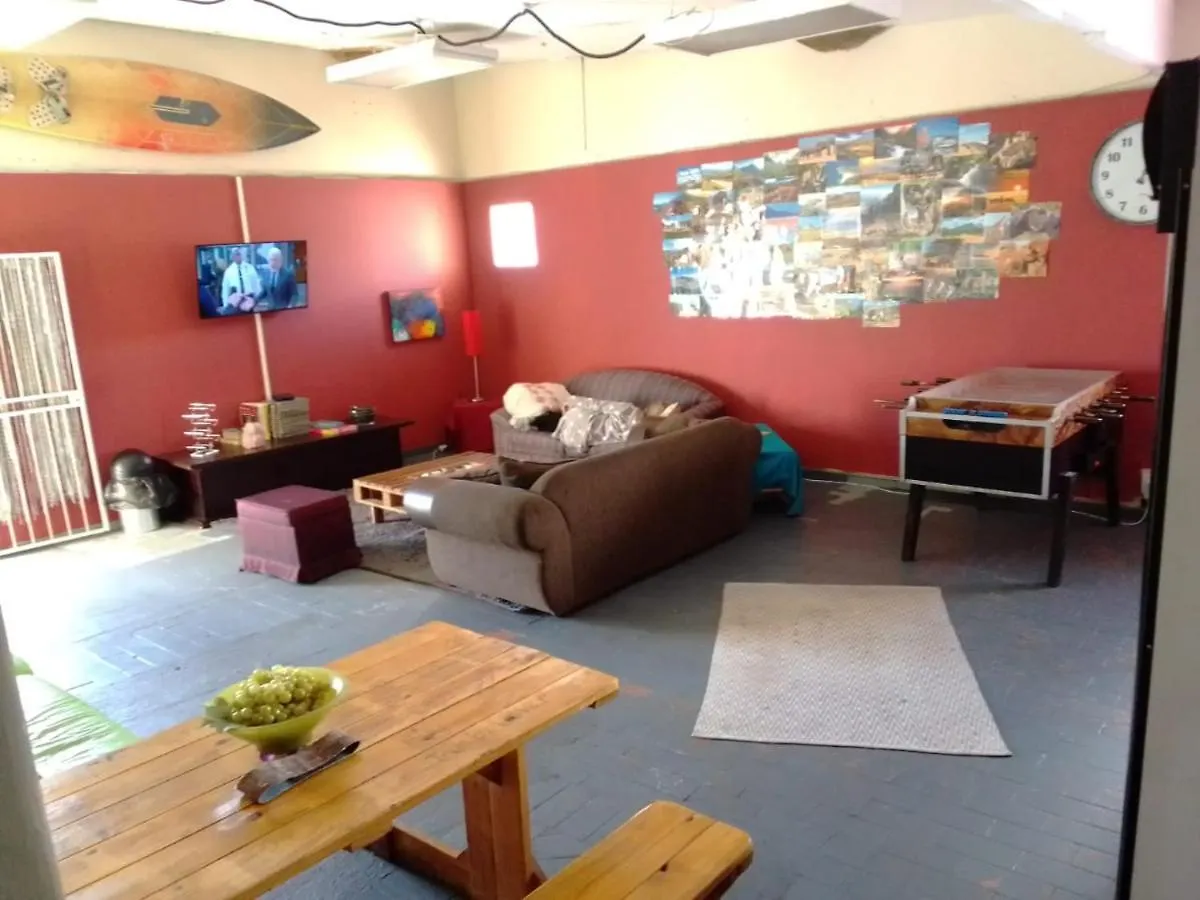 Sunset Beach Backpackers Bloubergstrand