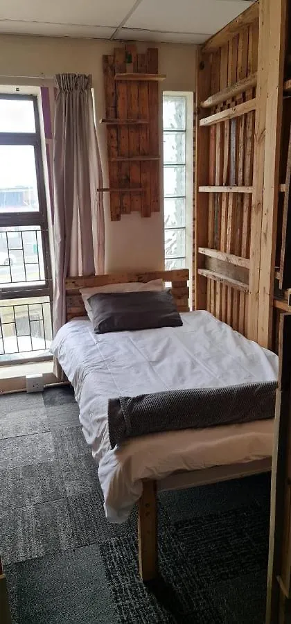Sunset Beach Backpackers Bloubergstrand Hostel